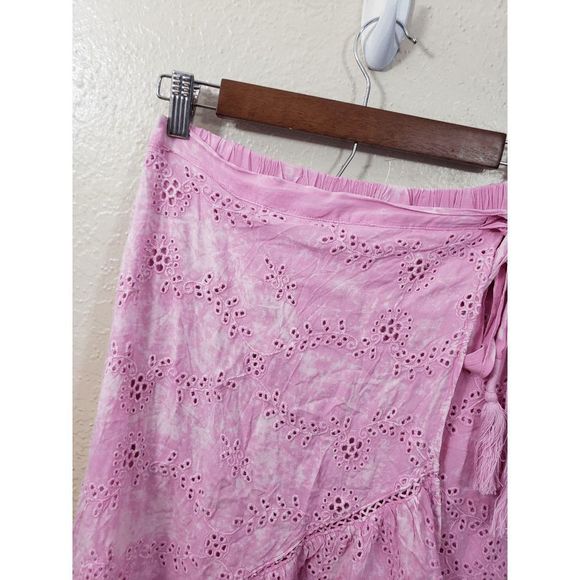 NEW Young Fabulous and Broke Pink Eyelet Hi-Low Wrap Skirt size XS - Picture 6 of 11
